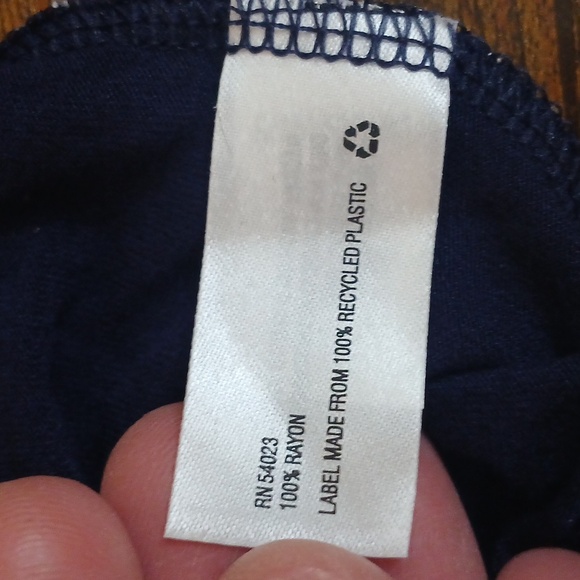 5/$25 Gap women's sl seed print Navy blouse size medium - Picture 8 of 8